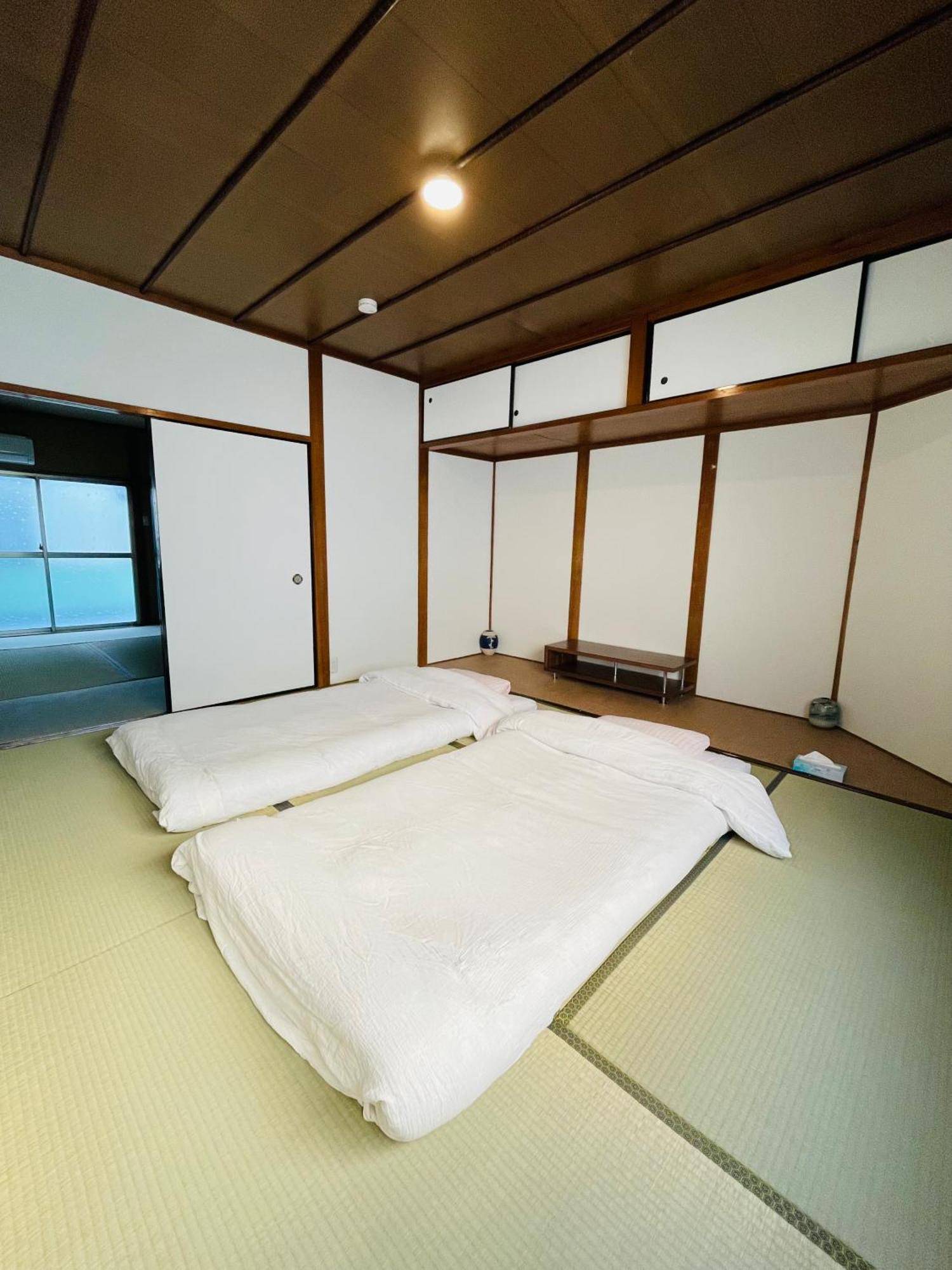 Apartament Namba Shinsaibashi 10 Mins Osaka Castle　East Zewnętrze zdjęcie