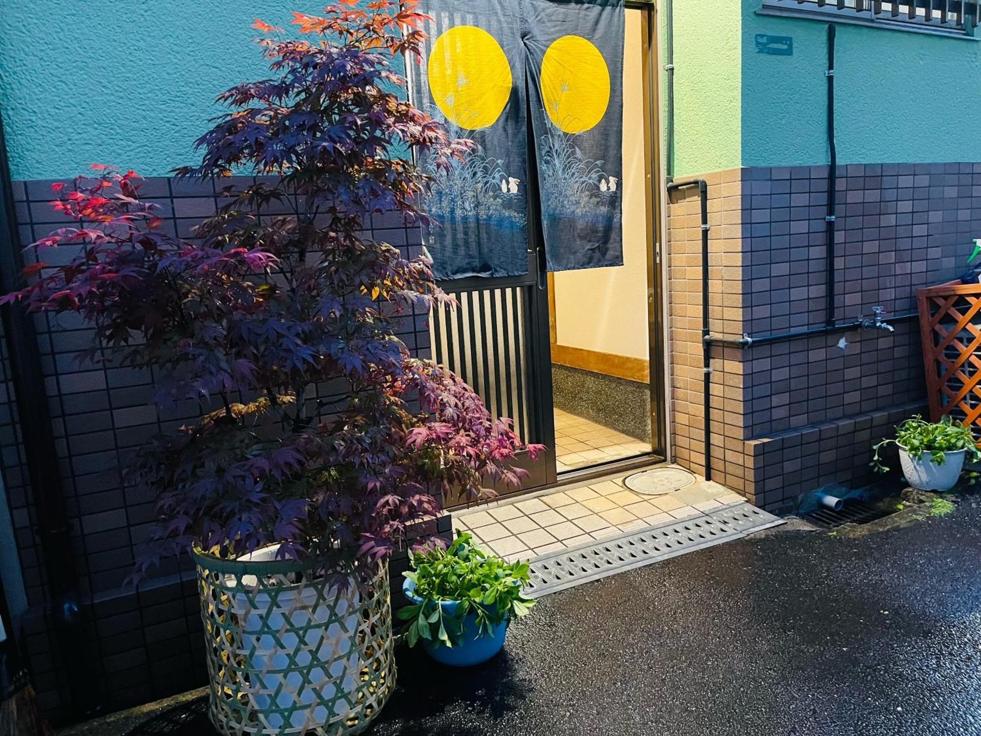 Apartament Namba Shinsaibashi 10 Mins Osaka Castle　East Zewnętrze zdjęcie