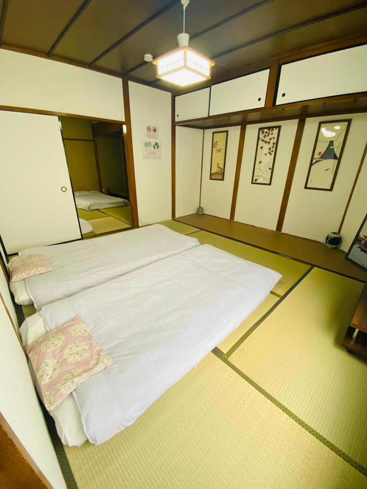 Apartament Namba Shinsaibashi 10 Mins Osaka Castle　East Zewnętrze zdjęcie