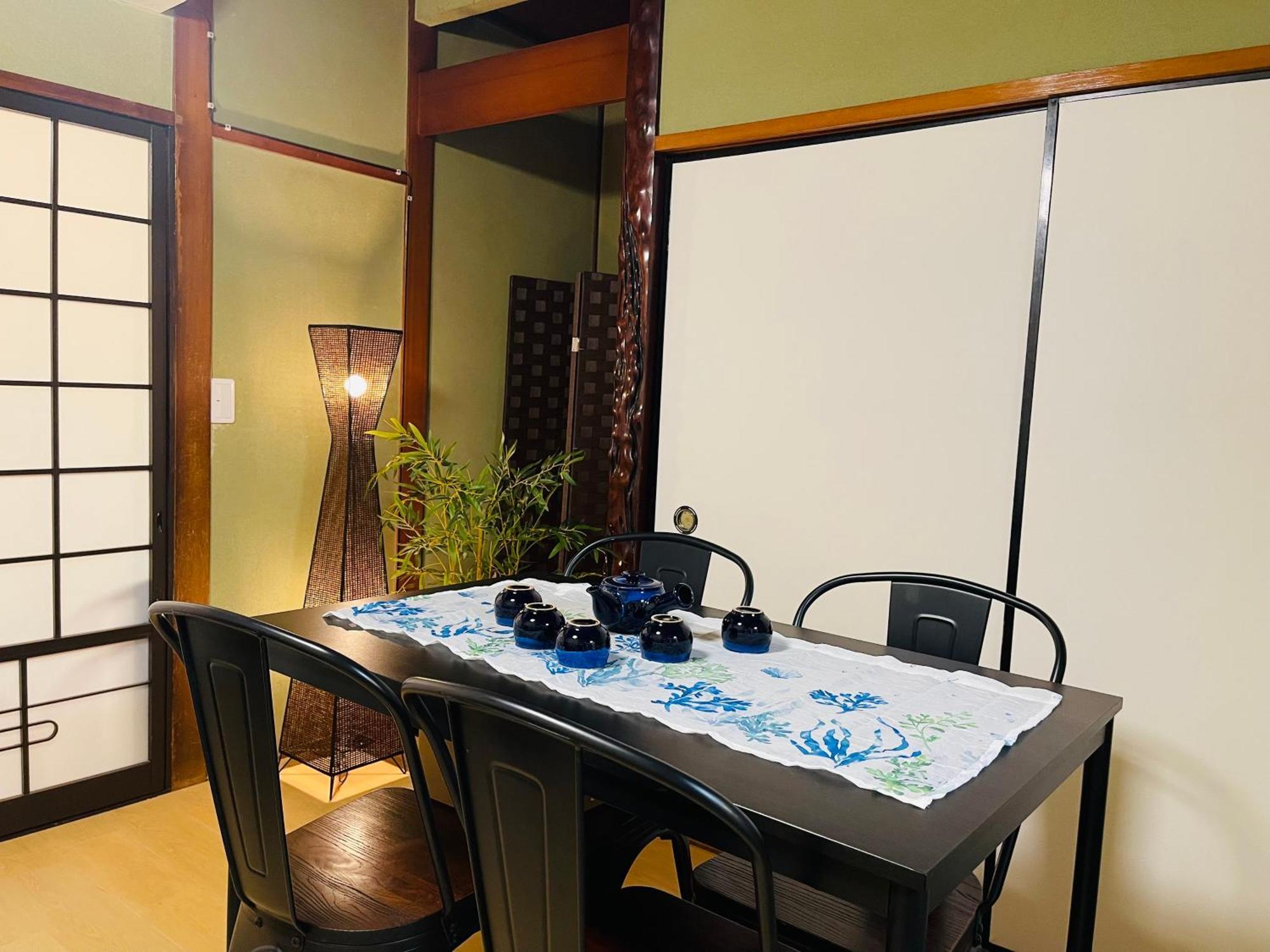 Apartament Namba Shinsaibashi 10 Mins Osaka Castle　East Zewnętrze zdjęcie