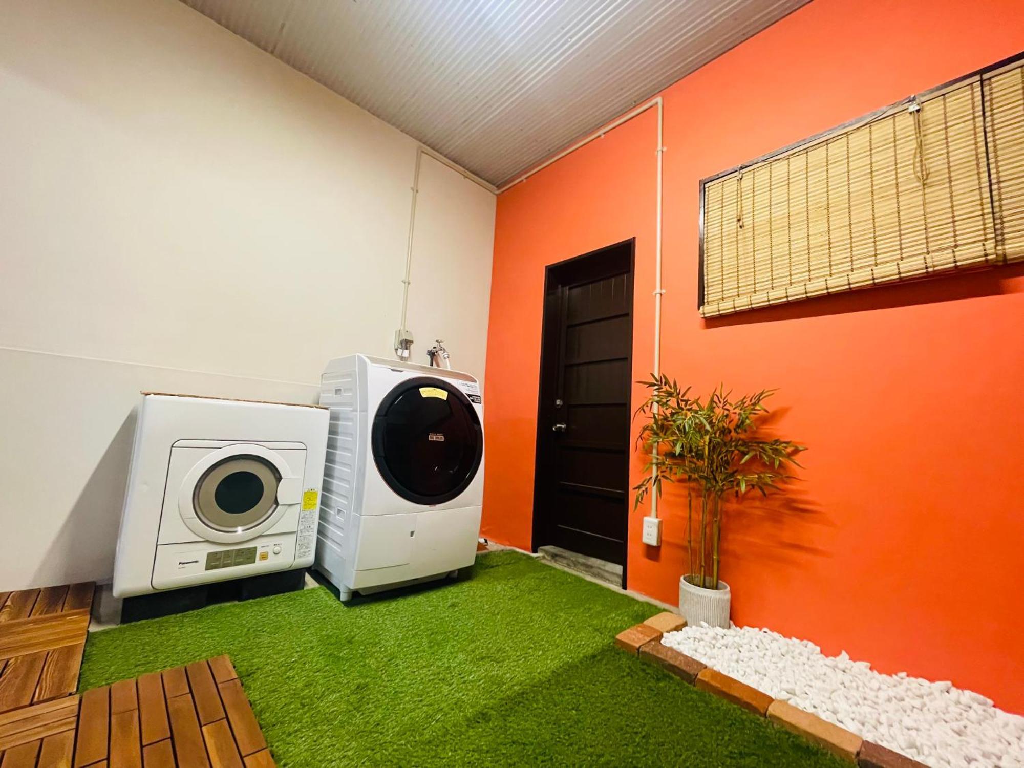 Apartament Namba Shinsaibashi 10 Mins Osaka Castle　East Zewnętrze zdjęcie