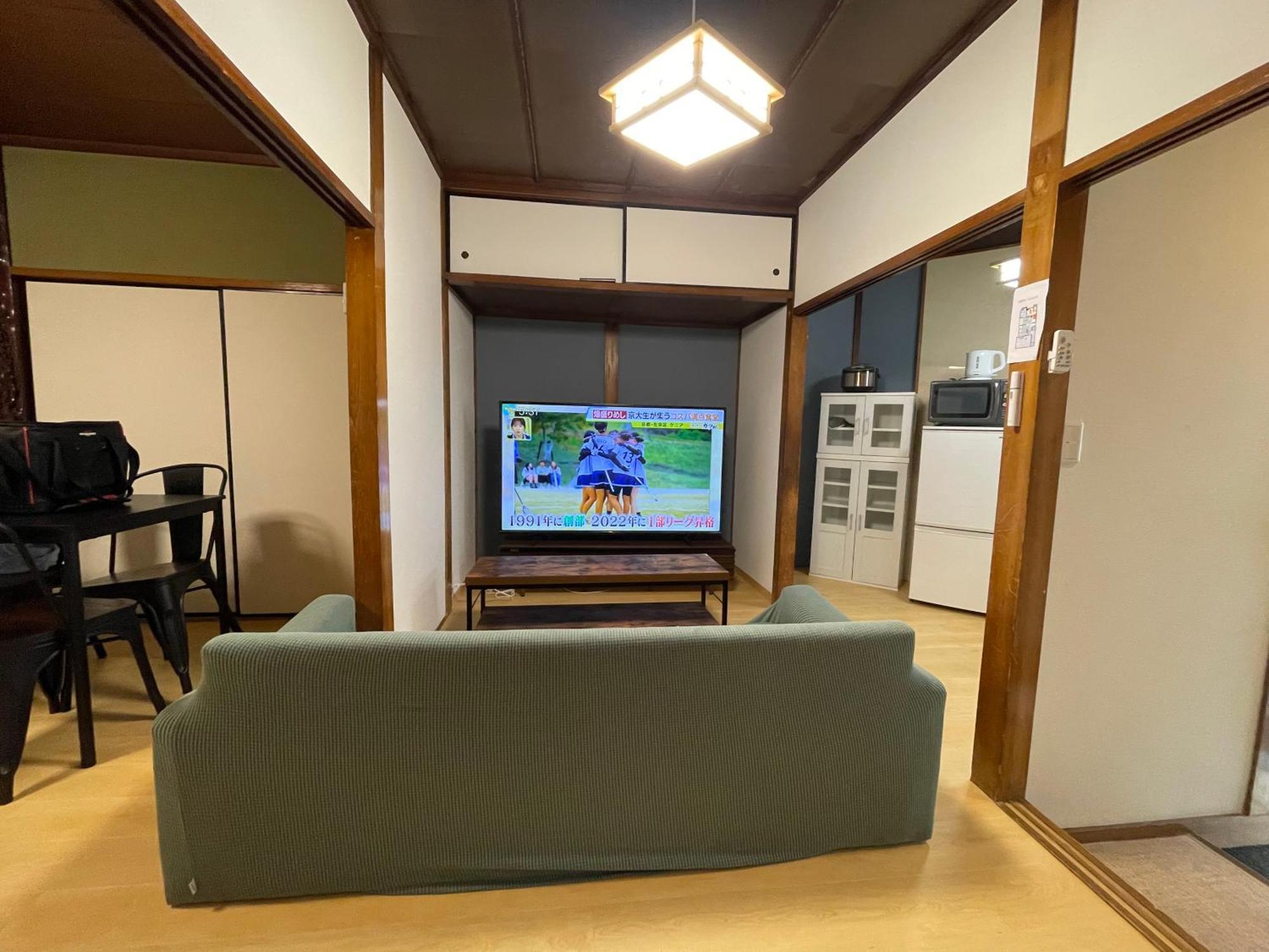 Apartament Namba Shinsaibashi 10 Mins Osaka Castle　East Zewnętrze zdjęcie